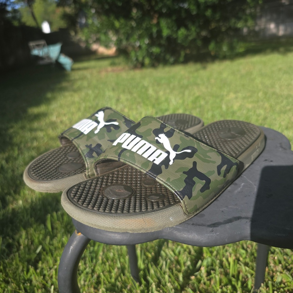 Puma Cool Cat Camo Slides Mens Olive Green Camouflage Athletic Sandals Logo
